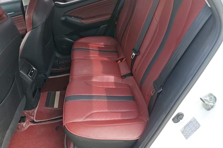 Used CHANGAN Eado 2021 PLUS Blue Whale NE 1.4T GDI DCT Prestige Model Left Rear Seat