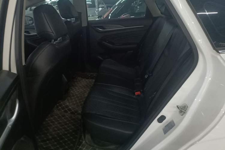 Used CHANGAN Eado 2021 PLUS 1.6L GDI CVT Elite Model Left Rear Seat