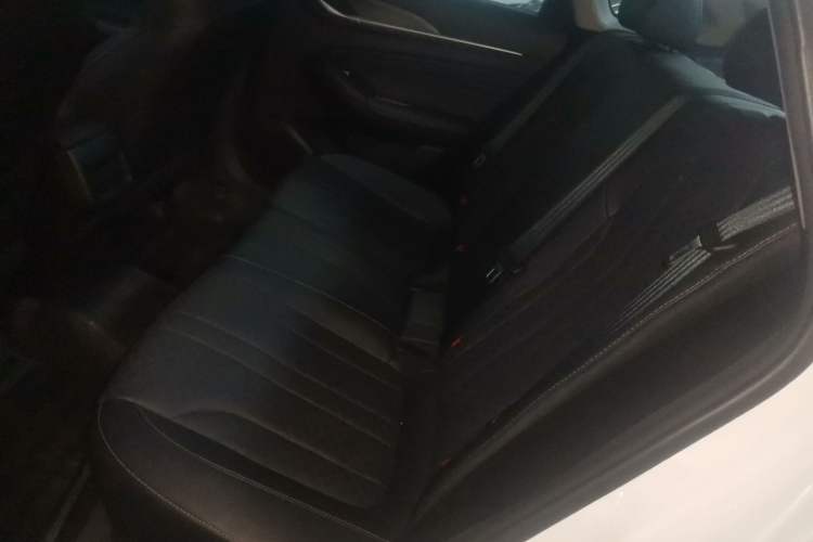 Used CHANGAN Eado 2021 PLUS 1.6L GDI Manual Luxury Model Left Rear Seat
