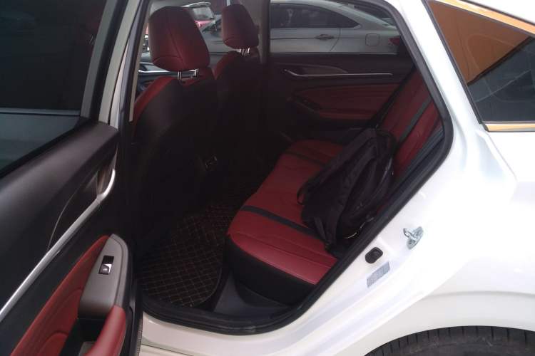 Used CHANGAN Eado 2021 PLUS Blue Whale NE 1.4T GDI DCT Prestige Model Left Rear Seat