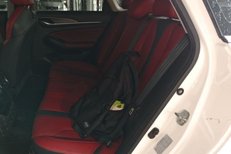 Used CHANGAN Eado 2021 PLUS Blue Whale NE 1.4T GDI DCT Prestige Model Left Rear Seat