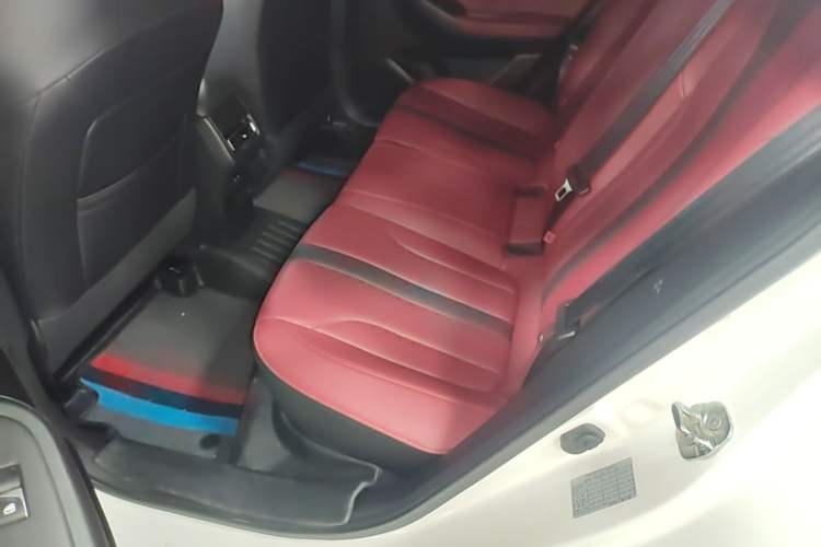 Used CHANGAN Eado 2021 PLUS Blue Whale NE 1.4T GDI DCT Prestige Model Left Rear Seat