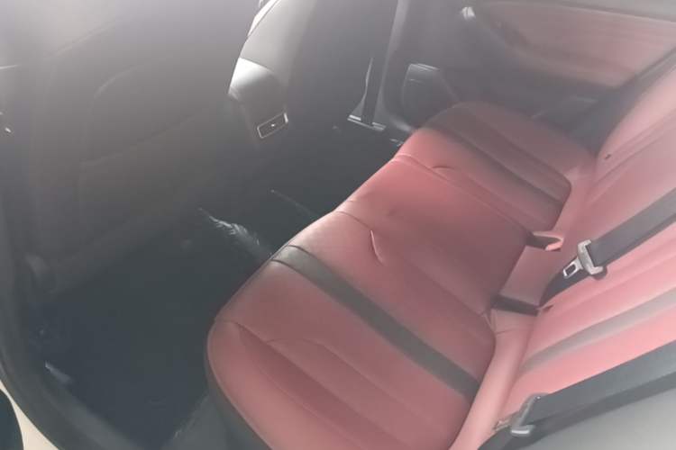 Used CHANGAN Eado 2021 PLUS Blue Whale NE 1.4T GDI DCT Prestige Model Left Rear Seat