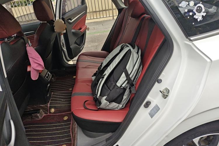 Used CHANGAN Eado 2021 PLUS Blue Whale NE 1.4T GDI DCT Prestige Model Left Rear Seat