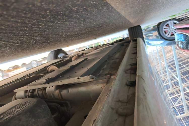 Used CHANGAN Eado 2021 PLUS 1.6L GDI CVT Elite Model Left Side Sill