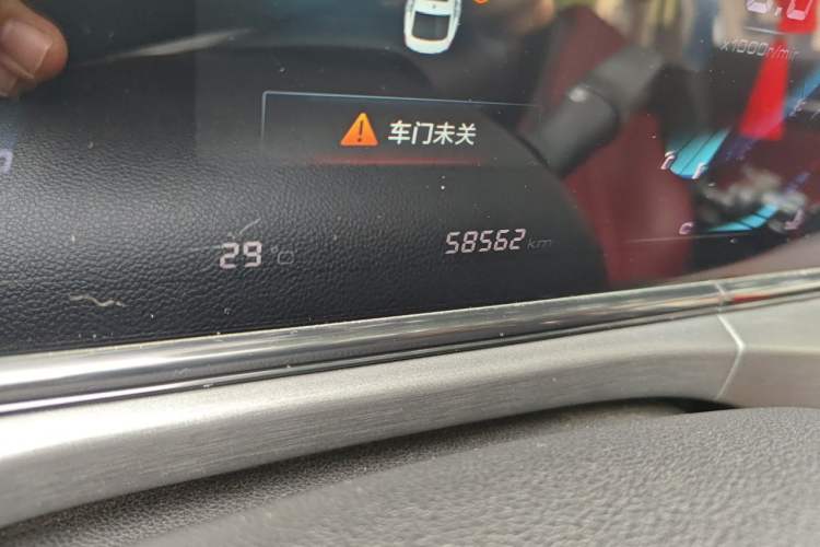 Used CHANGAN Eado 2021 PLUS Blue Whale NE 1.4T GDI DCT Prestige Model Odometer Close Up