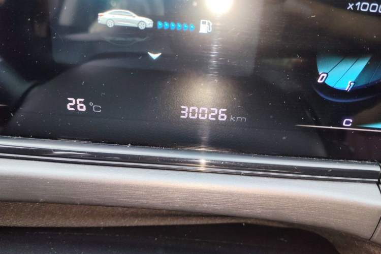Used CHANGAN Eado 2021 PLUS Blue Whale NE 1.4T GDI DCT Prestige Model Odometer Close Up