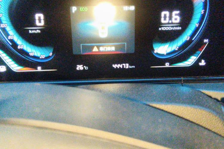 Used CHANGAN Eado 2021 PLUS Blue Whale NE 1.4T GDI DCT Prestige Model Odometer Close Up