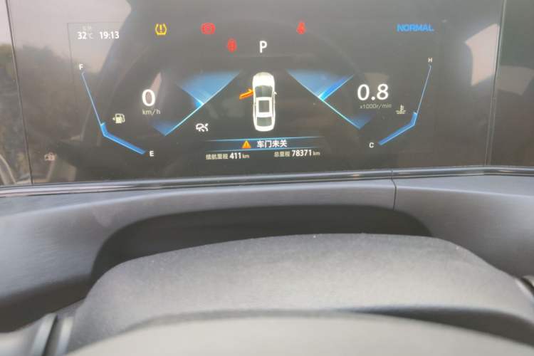 Used CHANGAN Eado 2021 PLUS Blue Whale NE 1.4T GDI DCT Flagship Model Odometer Close Up