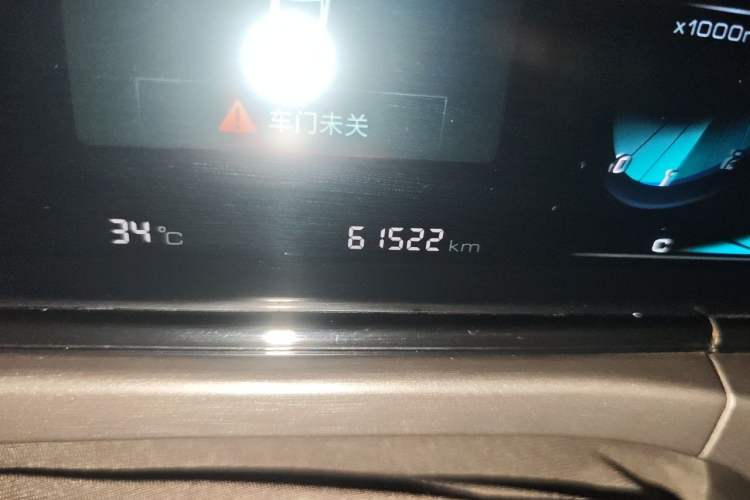 Used CHANGAN Eado 2021 PLUS Blue Whale NE 1.4T GDI DCT Prestige Model Odometer Close Up
