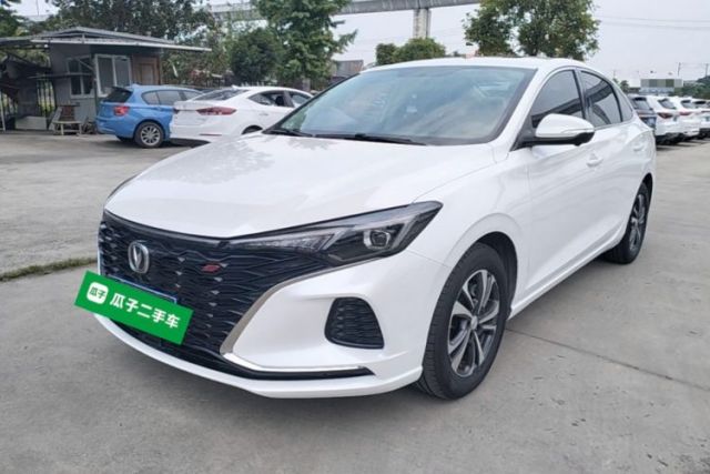 CHANGAN Eado 2021 PLUS Blue Whale NE 1.4T GDI DCT Prestige Model usado