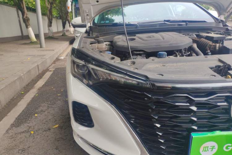 Used CHANGAN Eado 2021 PLUS Blue Whale NE 1.4T GDI DCT Prestige Model Right Front Headlight