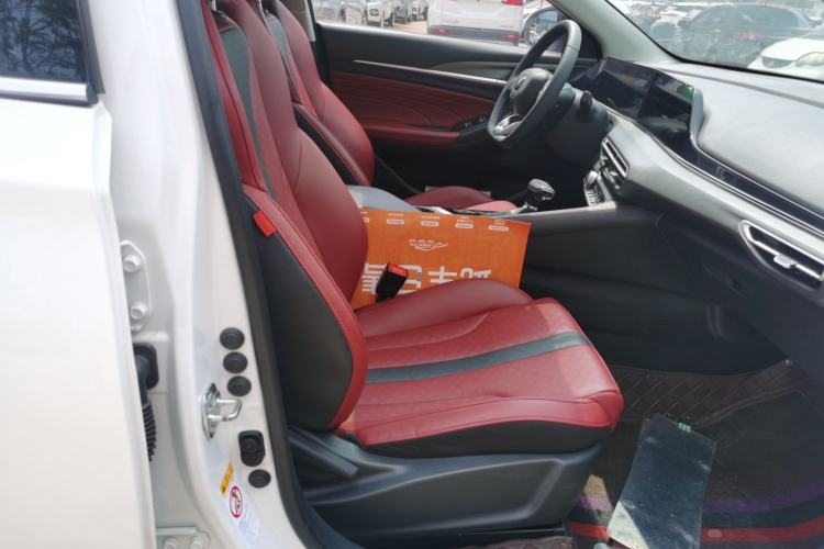 Used CHANGAN Eado 2021 PLUS Blue Whale NE 1.4T GDI DCT Prestige Model Right Front Seat