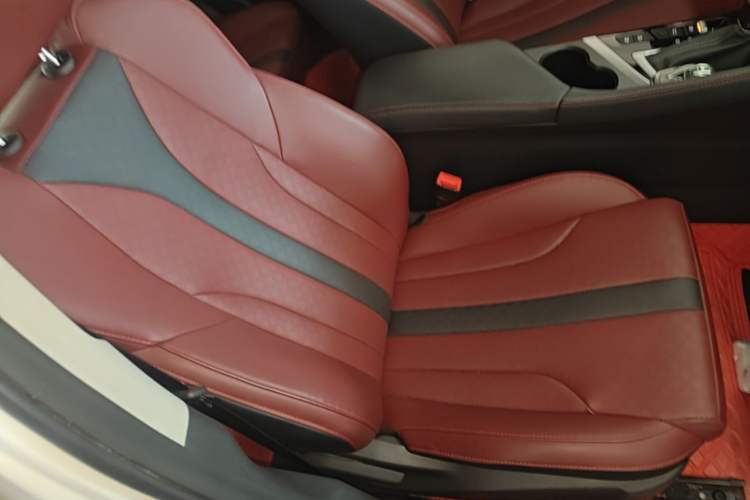 Used CHANGAN Eado 2021 PLUS Blue Whale NE 1.4T GDI DCT Prestige Model Right Front Seat