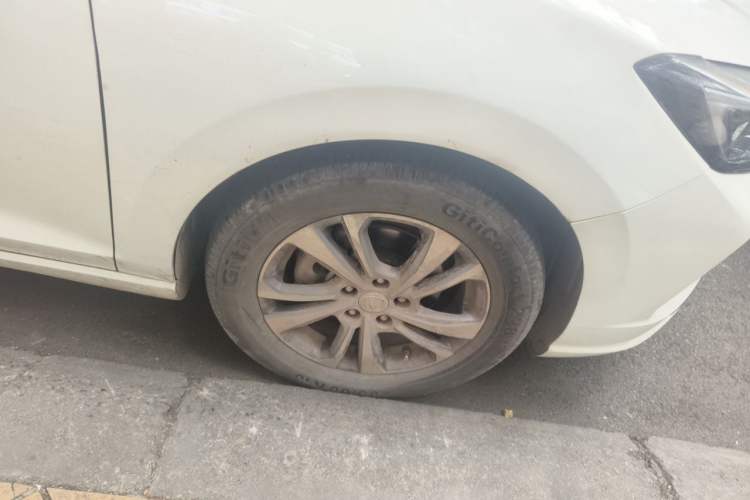 Used CHANGAN Eado 2021 PLUS 1.6L GDI CVT Luxury Model Right Front Wheel Hub