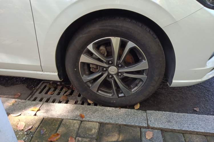 Used CHANGAN Eado 2021 PLUS 1.6L GDI Manual Luxury Model Right Front Wheel Hub