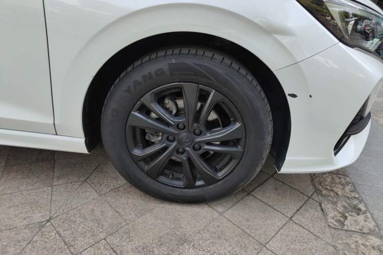 Used CHANGAN Eado 2021 PLUS Blue Whale NE 1.4T GDI DCT Prestige Model Right Front Wheel Hub
