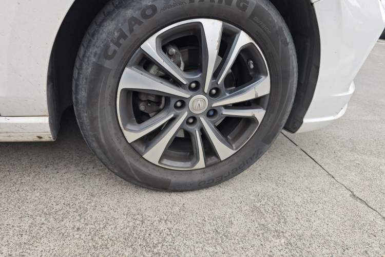 Used CHANGAN Eado 2021 PLUS Blue Whale NE 1.4T GDI DCT Prestige Model Right Front Wheel Hub