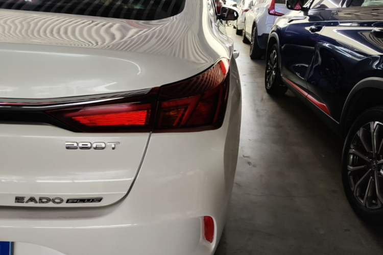 Used CHANGAN Eado 2021 PLUS Blue Whale NE 1.4T GDI DCT Prestige Model Right Rear Taillight