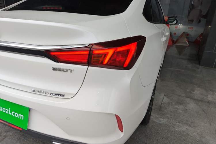 Used CHANGAN Eado 2021 PLUS Blue Whale NE 1.4T GDI DCT Flagship Model Right Rear Taillight
