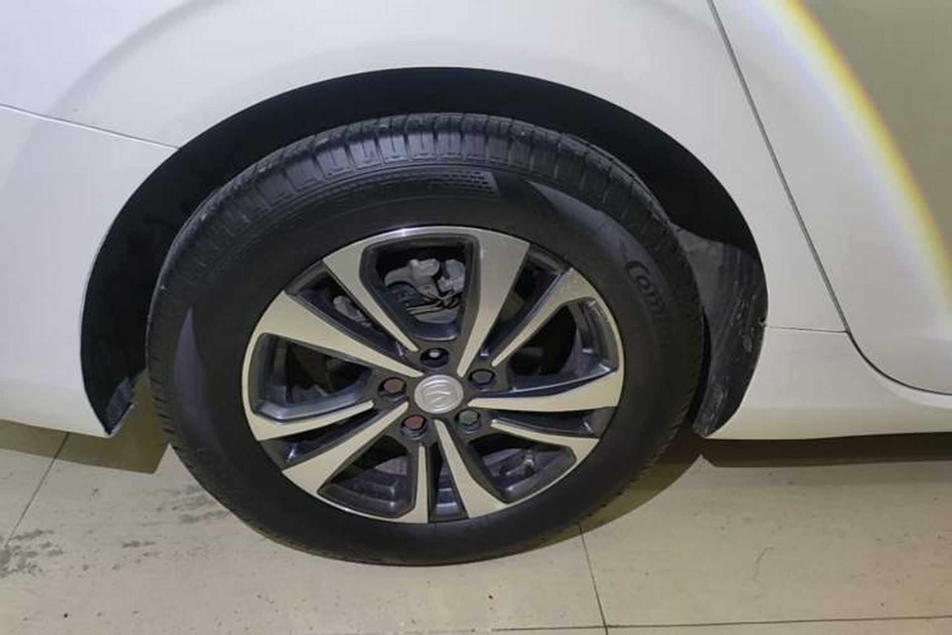Used CHANGAN Eado 2021 PLUS 1.6L GDI CVT Luxury Model Right Rear Wheel Hub