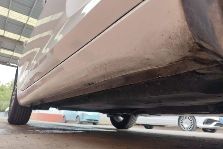 Used CHANGAN Eado 2021 PLUS Blue Whale NE 1.4T GDI DCT Prestige Model Right Side Sill