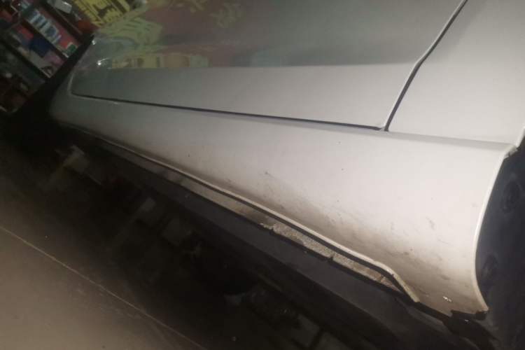 Used CHANGAN Eado 2021 PLUS 1.6L GDI Manual Luxury Model Right Side Sill