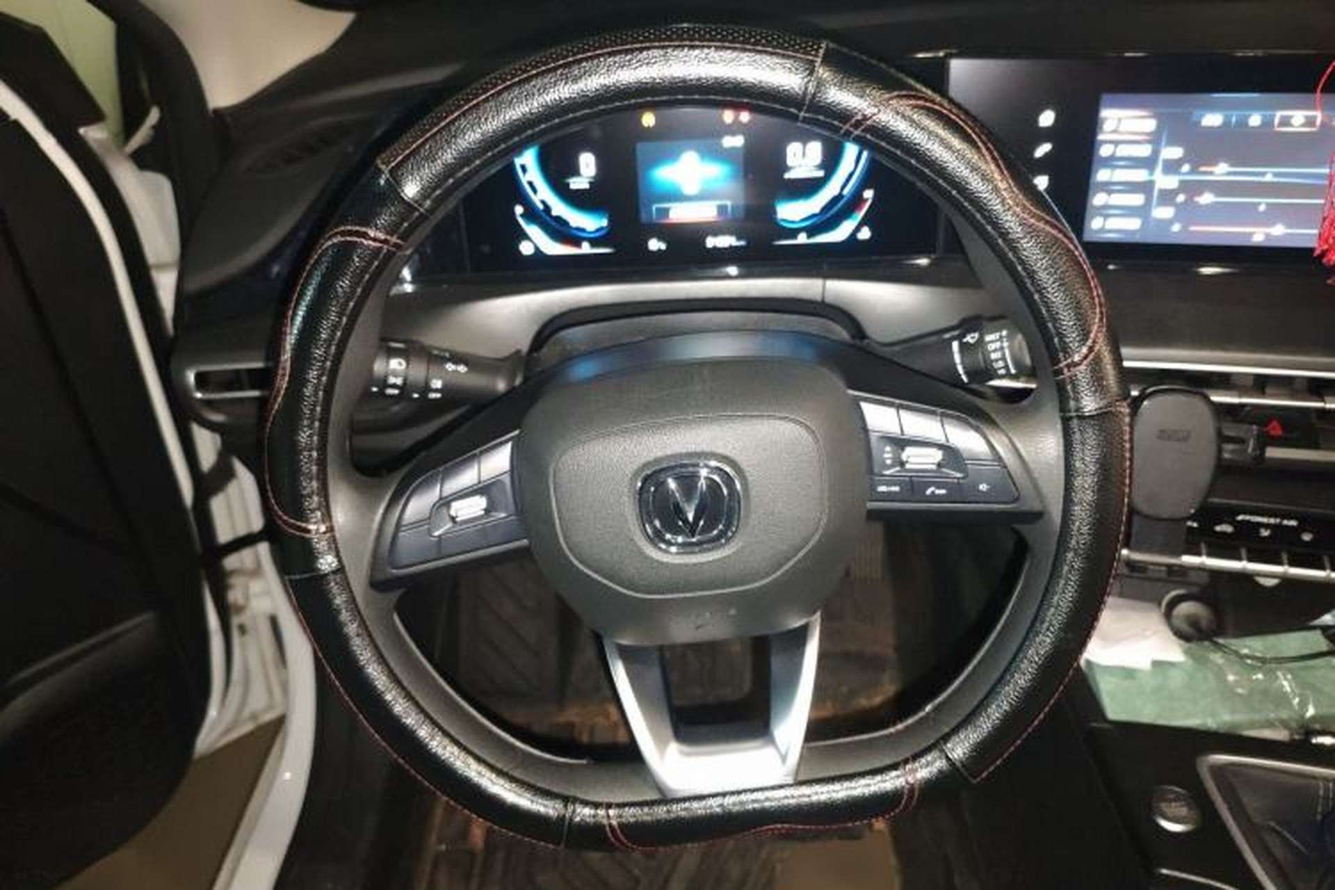 Used CHANGAN Eado 2021 PLUS 1.6L GDI Manual Elite Model Steering Wheel