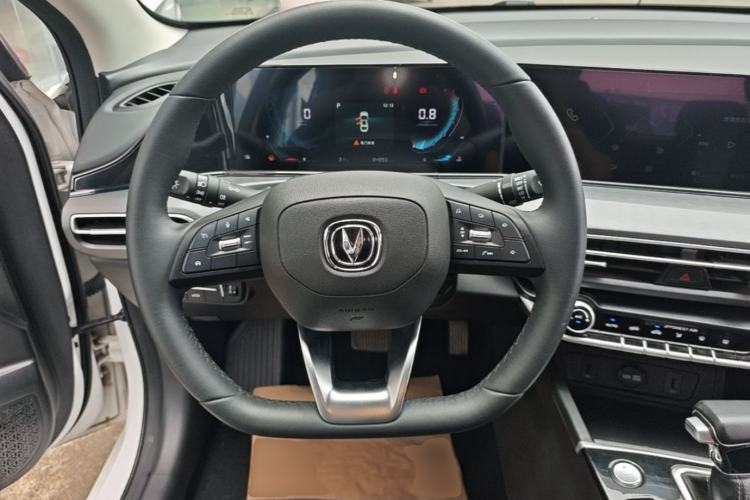 Used CHANGAN Eado 2021 PLUS 1.6L GDI CVT Luxury Model Steering Wheel