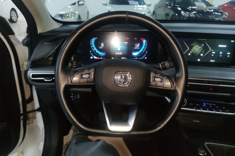 Used CHANGAN Eado 2021 PLUS 1.6L GDI Manual Luxury Model Steering Wheel