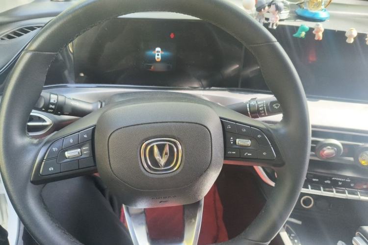 Used CHANGAN Eado 2021 PLUS Blue Whale NE 1.4T GDI DCT Prestige Model Steering Wheel