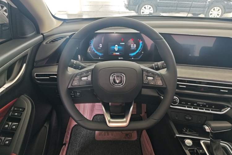 Used CHANGAN Eado 2021 PLUS Blue Whale NE 1.4T GDI DCT Prestige Model Steering Wheel