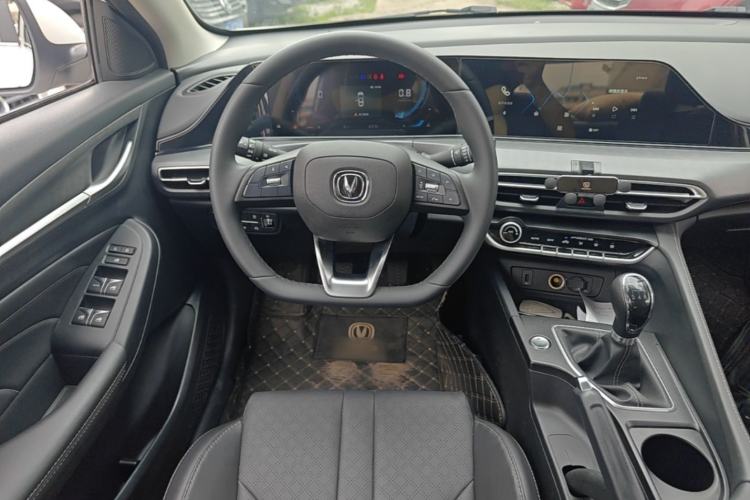 Used CHANGAN Eado 2021 PLUS 1.6L GDI Manual Luxury Model Steering Wheel