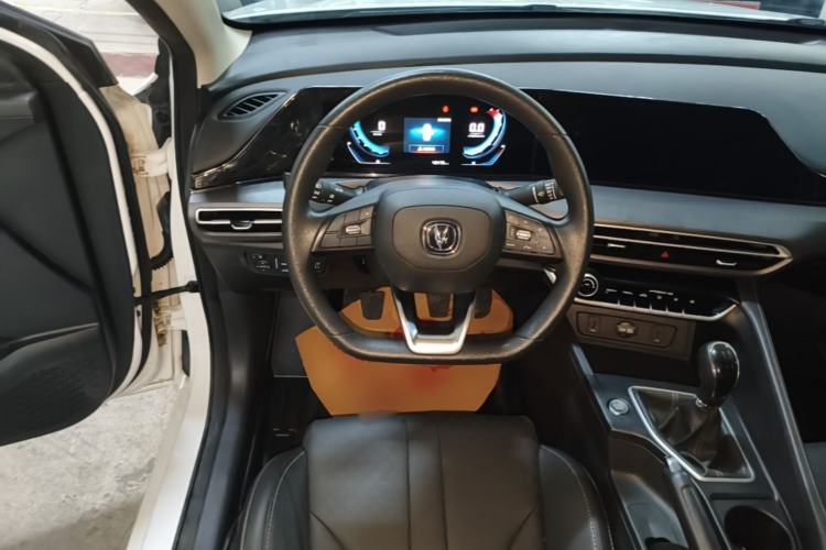 Used CHANGAN Eado 2021 PLUS 1.6L GDI Manual Elite Model Steering Wheel