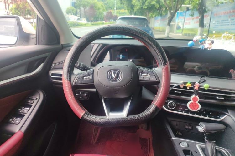 Used CHANGAN Eado 2021 PLUS Blue Whale NE 1.4T GDI DCT Prestige Model Steering Wheel