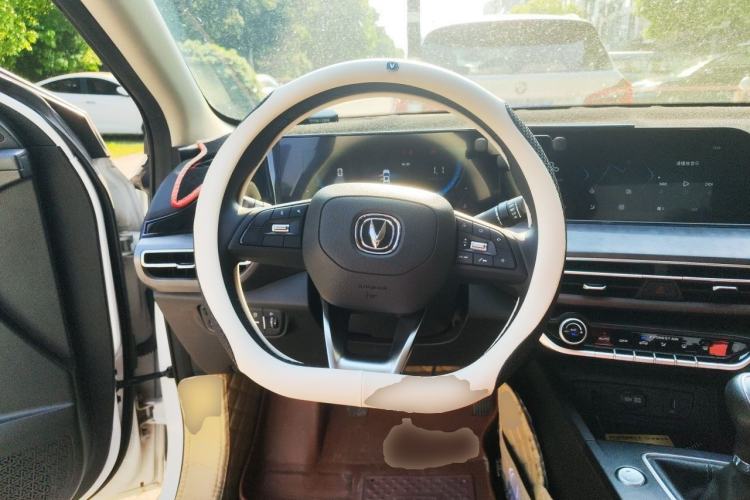 Used CHANGAN Eado 2021 PLUS 1.6L GDI Manual Luxury Model Steering Wheel