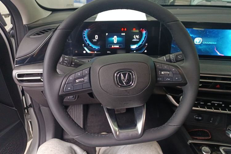 Used CHANGAN Eado 2021 PLUS 1.6L GDI CVT Luxury Model Steering Wheel