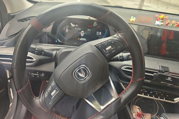 Used CHANGAN Eado 2021 PLUS Blue Whale NE 1.4T GDI DCT Prestige Model Steering Wheel