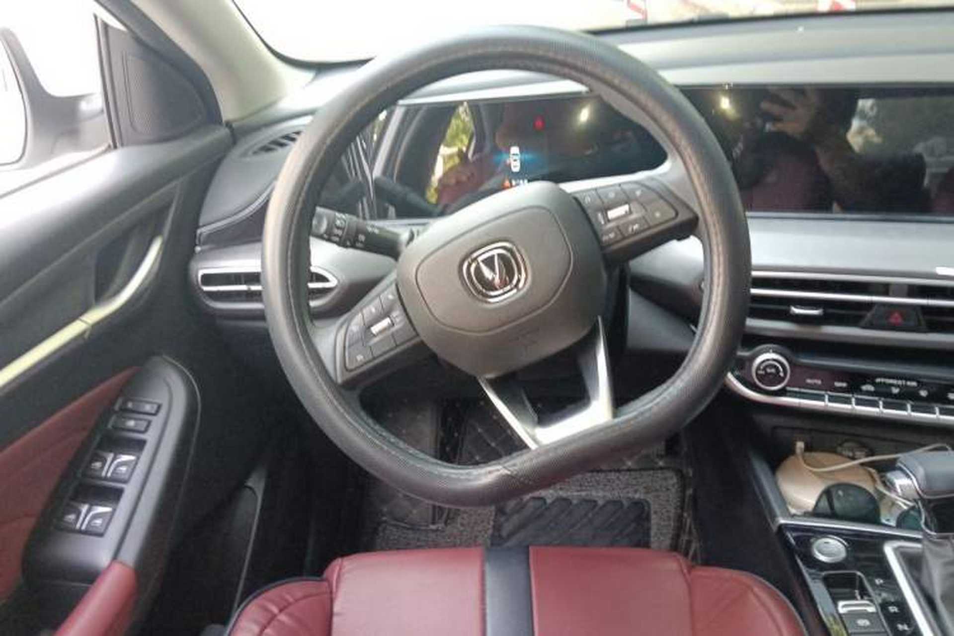 Used CHANGAN Eado 2021 PLUS Blue Whale NE 1.4T GDI DCT Prestige Model Steering Wheel