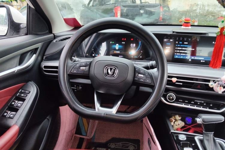 Used CHANGAN Eado 2021 PLUS Blue Whale NE 1.4T GDI DCT Prestige Model Steering Wheel