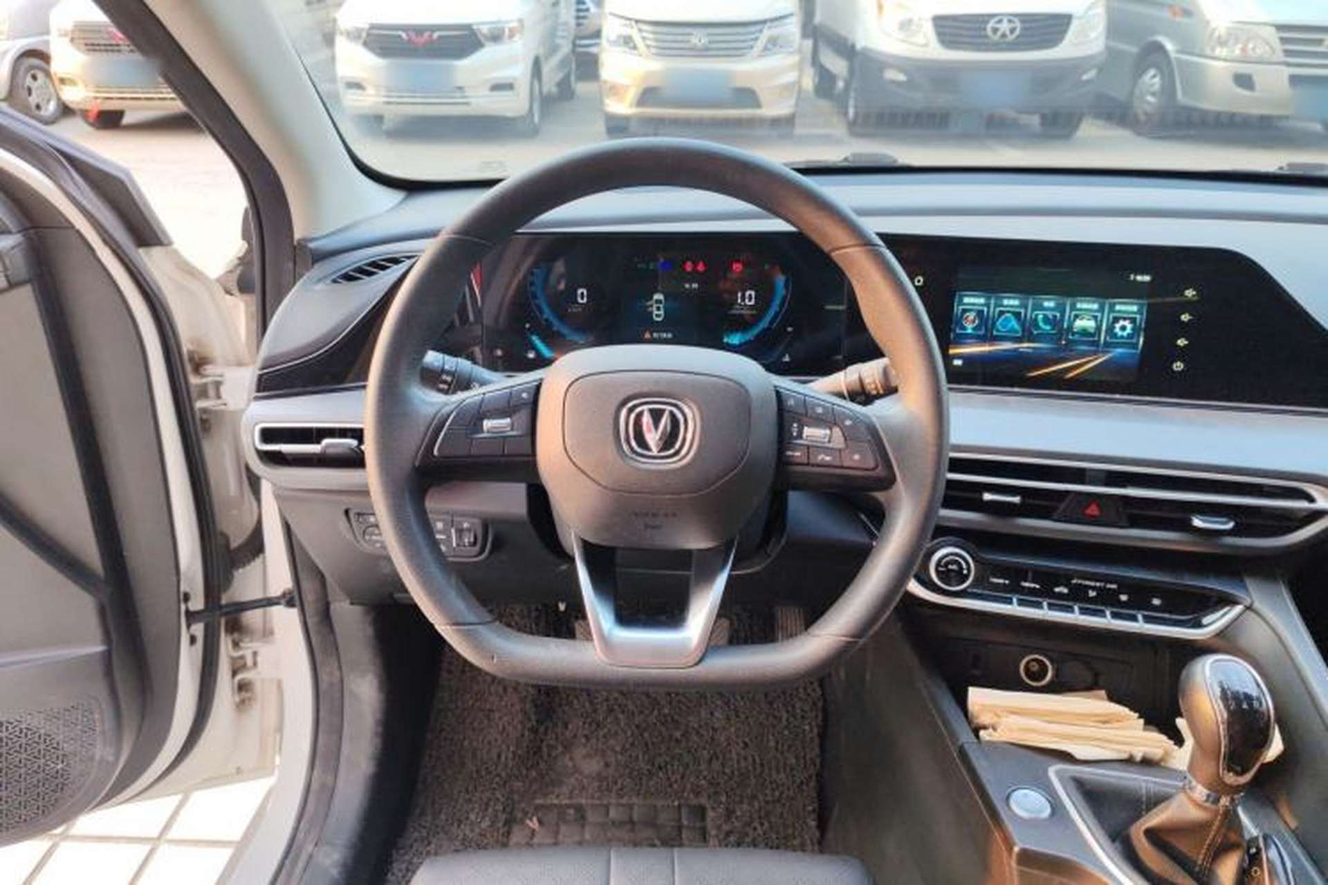 Used CHANGAN Eado 2021 PLUS 1.6L GDI Manual Elite Model Steering Wheel