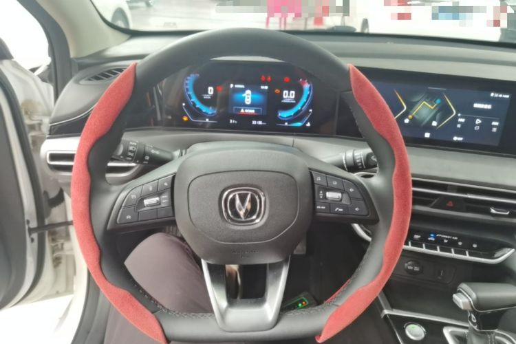 Used CHANGAN Eado 2021 PLUS Blue Whale NE 1.4T GDI DCT Prestige Model Steering Wheel