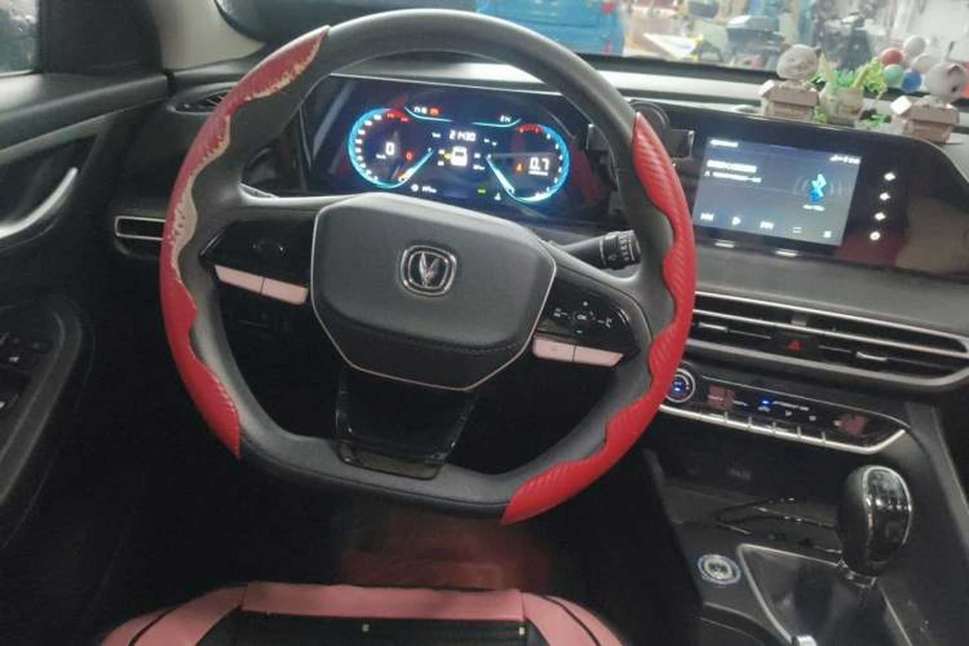 Used CHANGAN Eado 2021 PLUS 1.6L GDI Manual Elite Model Steering Wheel