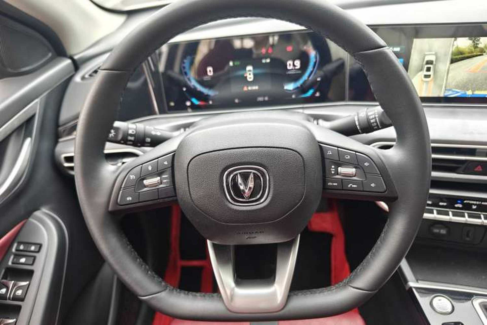 Used CHANGAN Eado 2021 PLUS Blue Whale NE 1.4T GDI DCT Prestige Model Steering Wheel