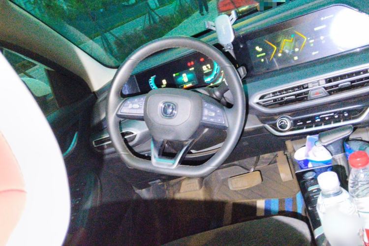 Used CHANGAN Eado 2021 PLUS Blue Whale NE 1.4T GDI DCT Prestige Model Steering Wheel
