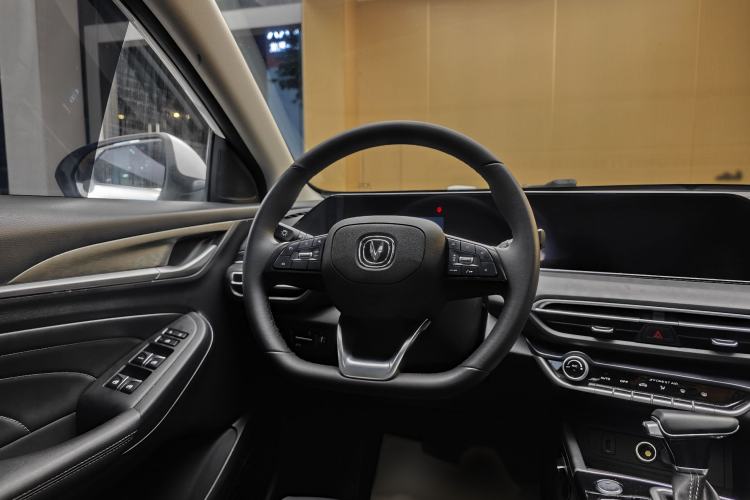 Used CHANGAN Eado 2021 PLUS 1.6L GDI CVT Luxury Model Steering Wheel