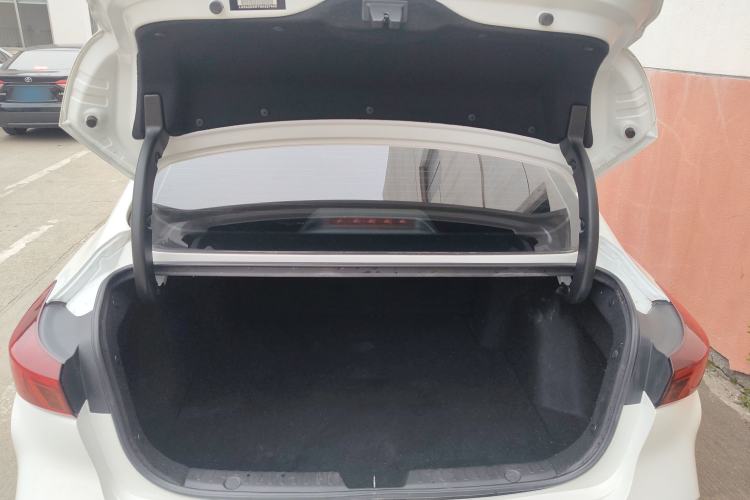 Used CHANGAN Eado 2021 PLUS Blue Whale NE 1.4T GDI DCT Prestige Model Trunk