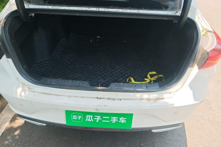 Used CHANGAN Eado 2021 PLUS Blue Whale NE 1.4T GDI DCT Prestige Model Trunk