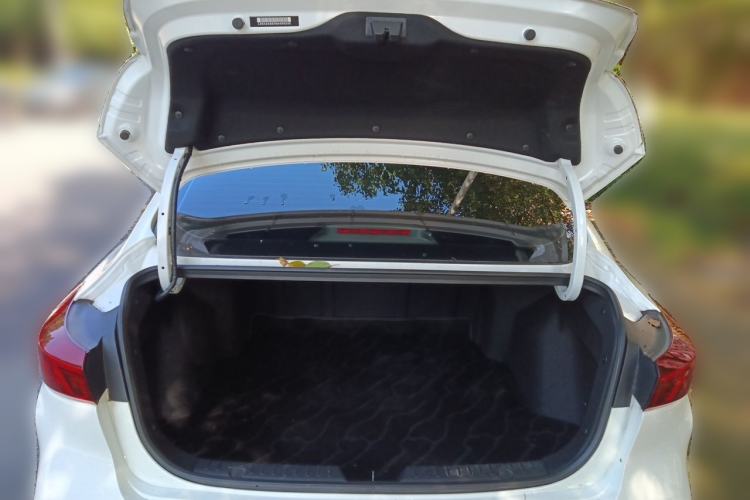 Used CHANGAN Eado 2021 PLUS 1.6L GDI Manual Luxury Model Trunk