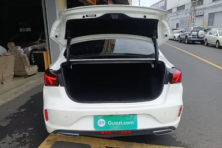 Used CHANGAN Eado 2021 PLUS Blue Whale NE 1.4T GDI DCT Prestige Model Trunk